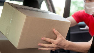 Spedire pacchi in Italia con PACCHI EXPRESS: servizi affidabili per clienti e futuri imprenditori